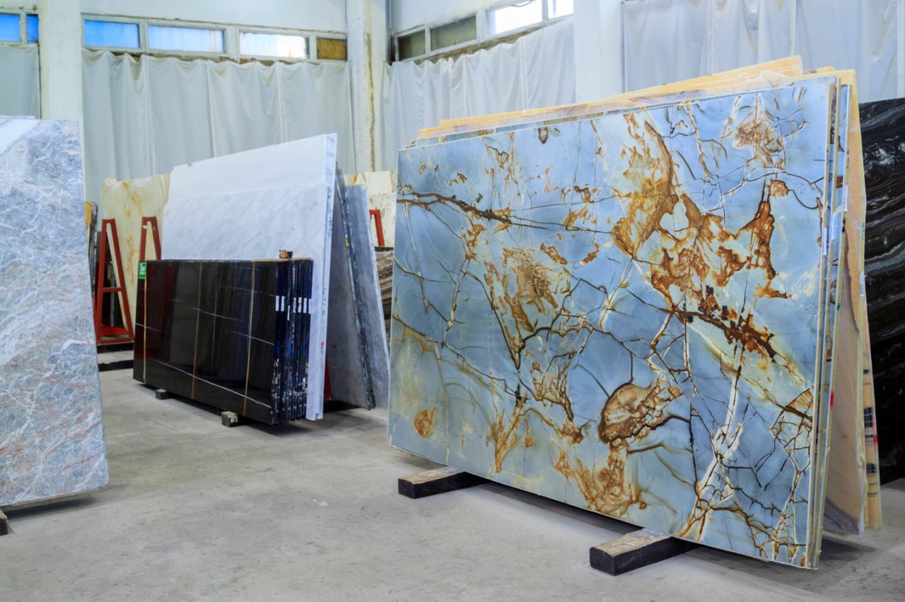 7 tips to consider when buying marble slabs for your countertop
